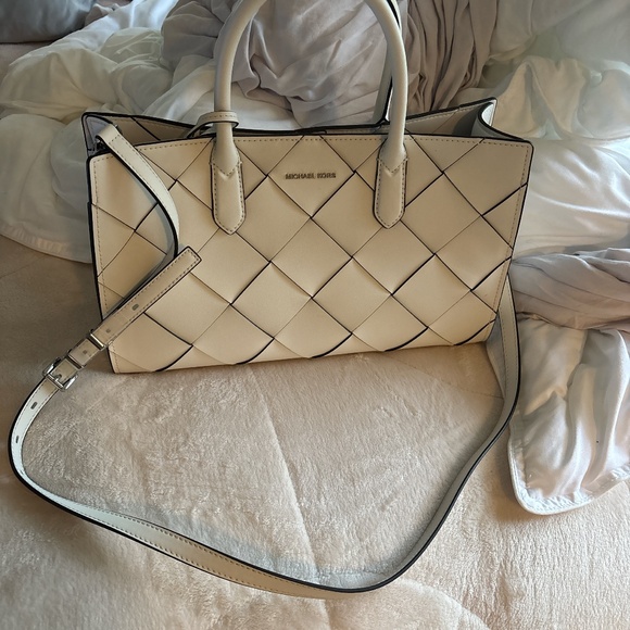 Michael Kors white leather handbag new with tags - Picture 1 of 8